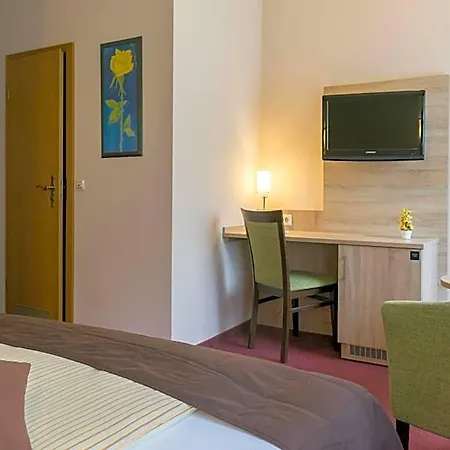 Zur Post In Hotel