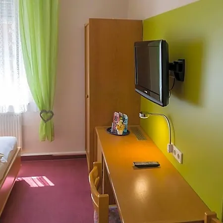 Zur Post In Wurzen