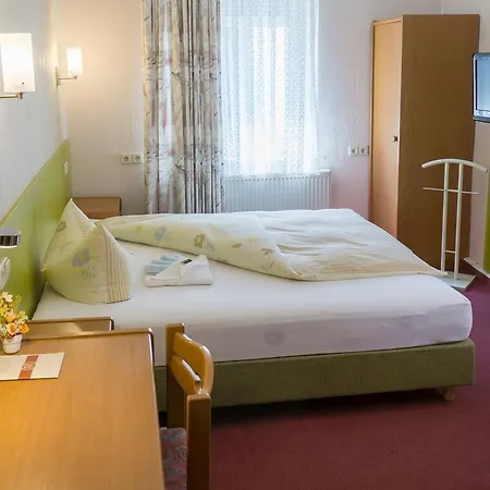 Zur Post In Wurzen