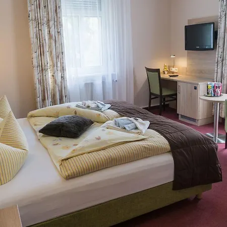 Hotel Zur Post In 3*