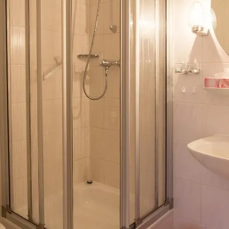 Zur Post In Hotel Wurzen