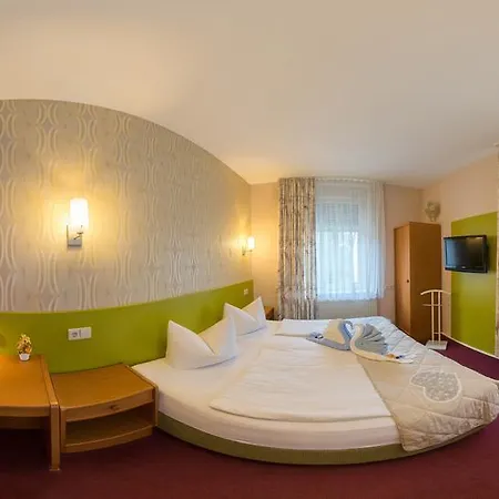 Zur Post In Hotel