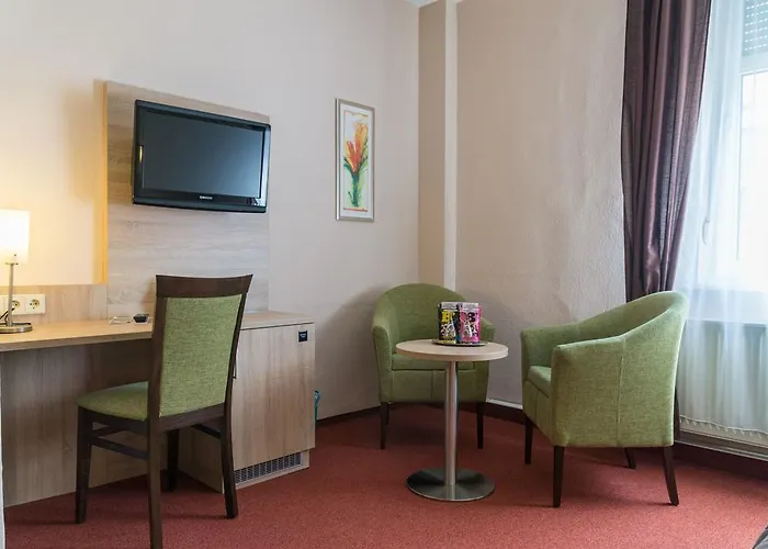 فندق Zur Post In 3*